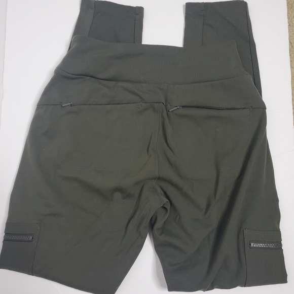 ATHLETA - Headlands Hybrid Cargo pants size 2 - Picture 6 of 13